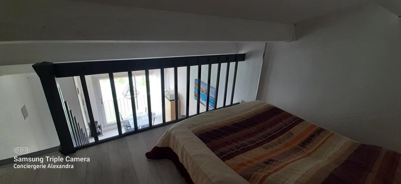 סן סיפריאן Vue Magique Sur La Marina - Appart En Duplex, Les Pieds Dans L'Eau מראה חיצוני תמונה