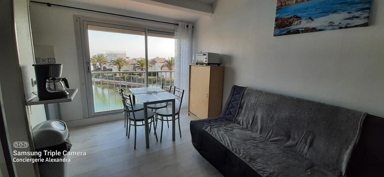 סן סיפריאן Vue Magique Sur La Marina - Appart En Duplex, Les Pieds Dans L'Eau מראה חיצוני תמונה